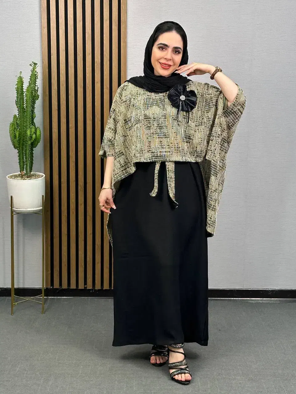 مانتو|لباس|یاسوج, |دیوار