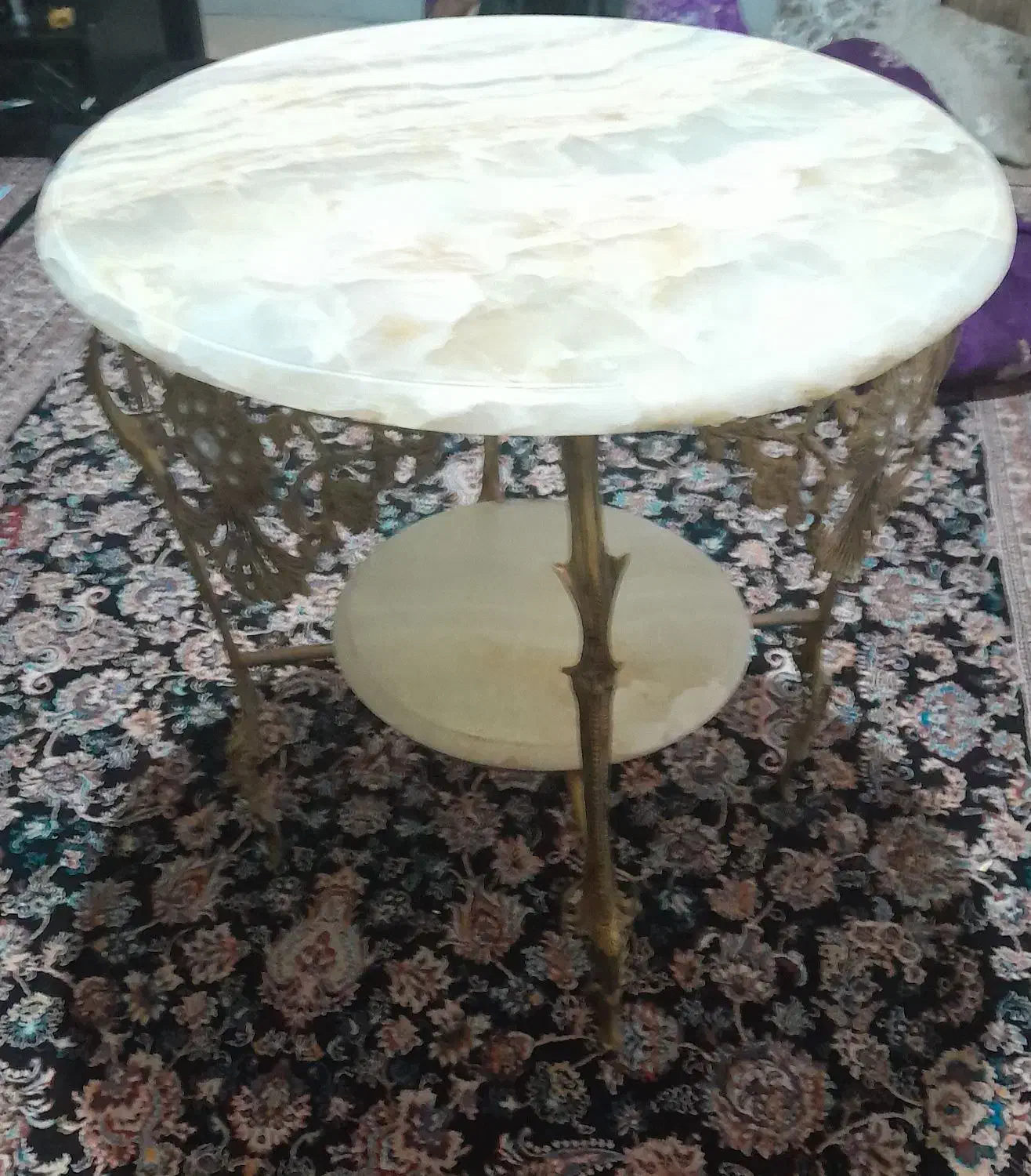 میز گرد برنز|میز و صندلی غذاخوری|تبریز, |دیوار