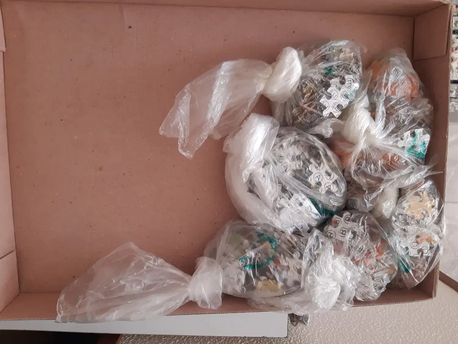 پازل ۱۰۰۰تکه|اسباب‌‌بازی|شاهین‌شهر, خانه کارگر|دیوار