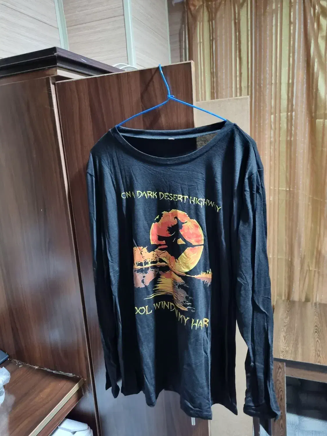 تی شرت زنانه آستین دار خارجی|لباس|درگهان, |دیوار