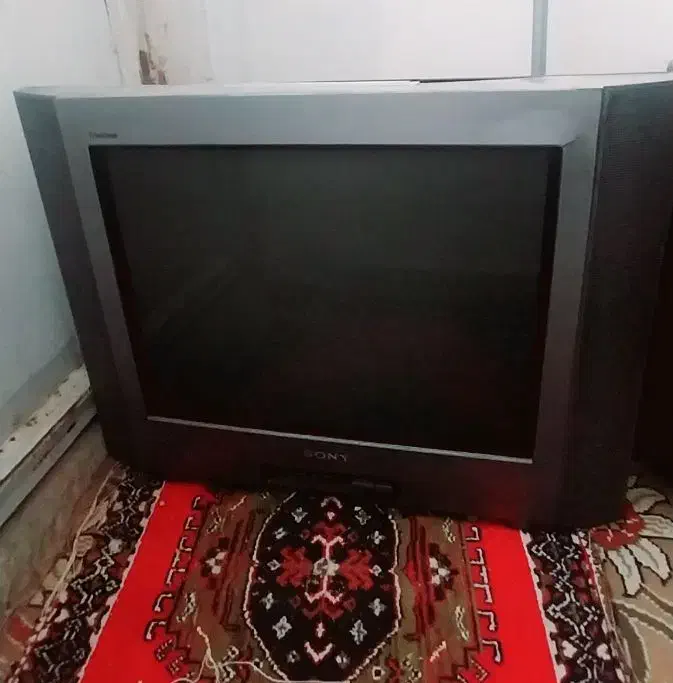 تلویزیون کارکرده|تلویزیون و پروژکتور|چترود, |دیوار