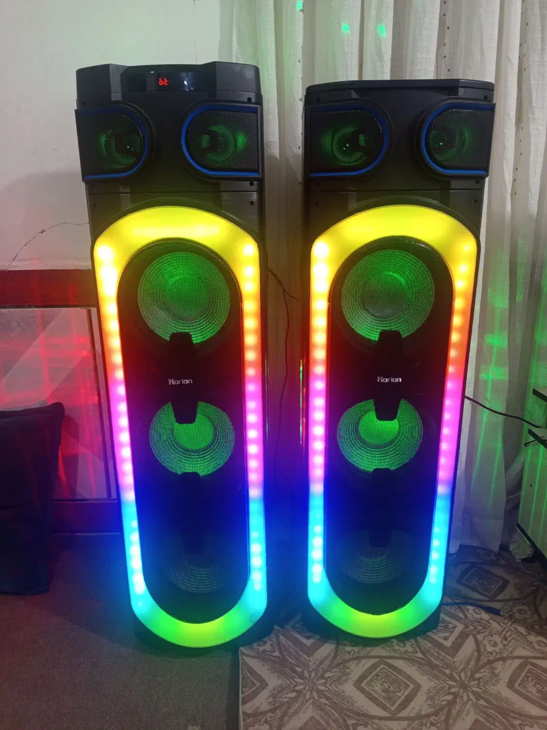 یک جفت باند در حد نو|سیستم صوتی خانگی|گلوگاه, |دیوار