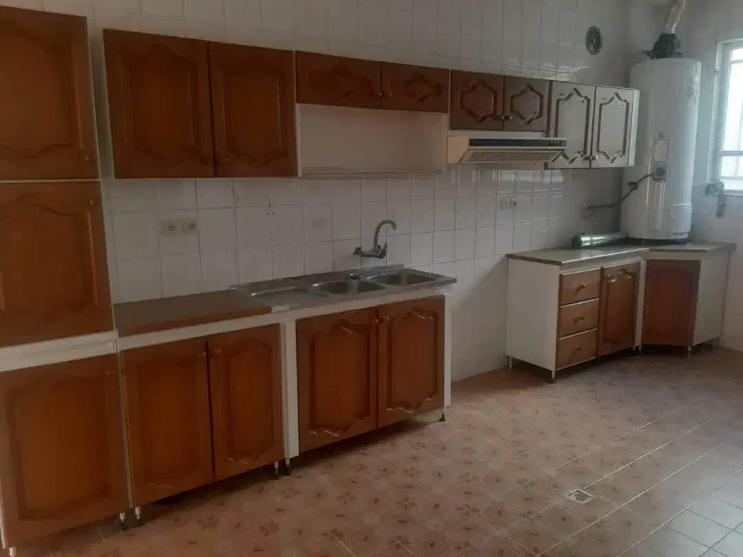 اجاره طبقه دوم منزل ویلایی سه خواب باغ دلگشا|اجارهٔ خانه و ویلا|شیراز, نارنجستان|دیوار