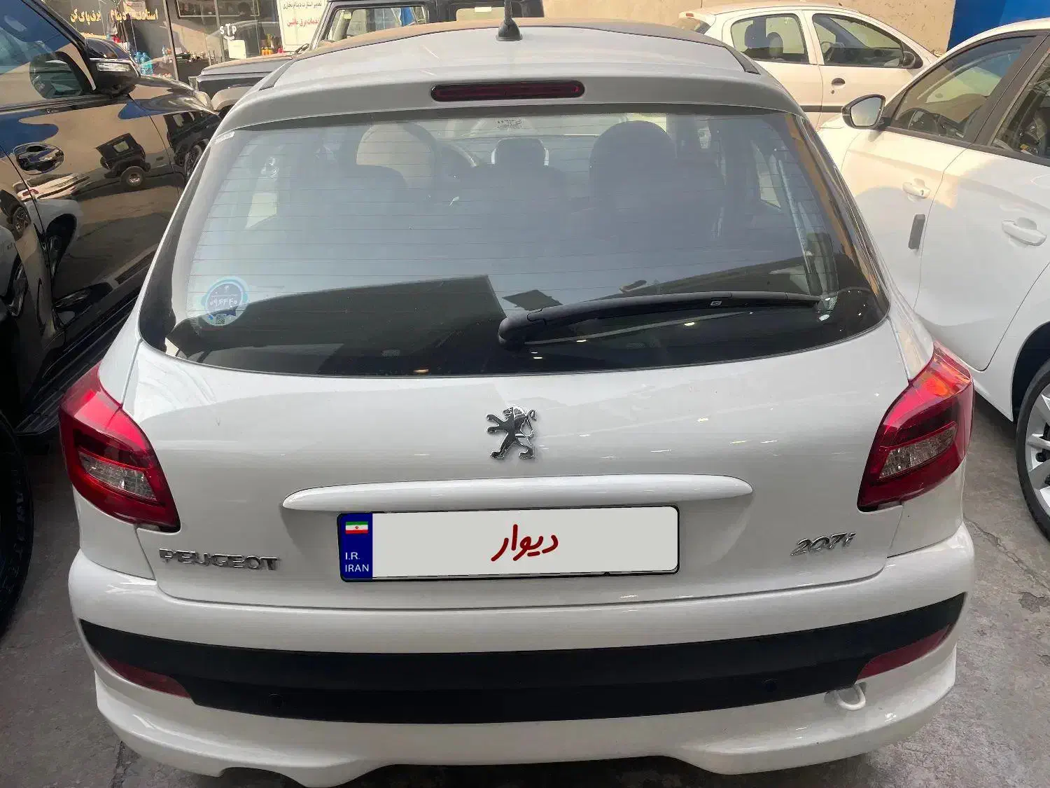 پژو۲۰۷ اتومات ارتقا با پاناروما مدل۱۴۰۳|خودرو سواری و وانت|تهران, فرمانیه|دیوار
