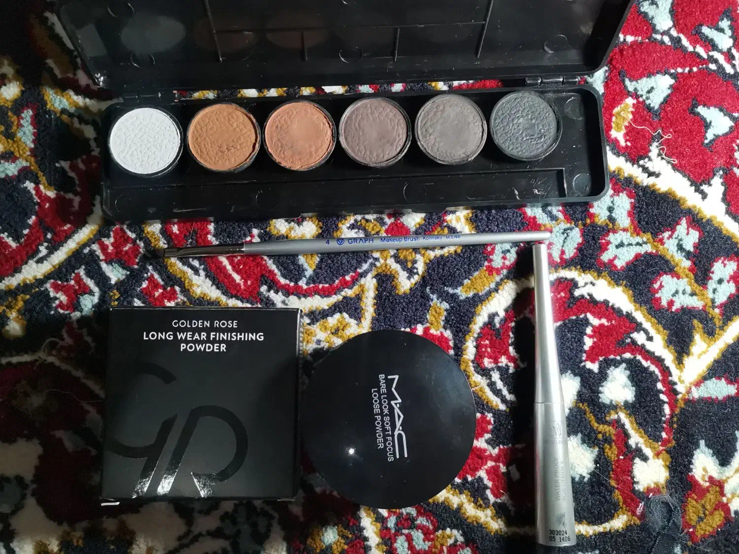 لوازم میکاپ|آرایشی، بهداشتی، درمانی|تربتحیدریه, شهرک ولیعصر|دیوار