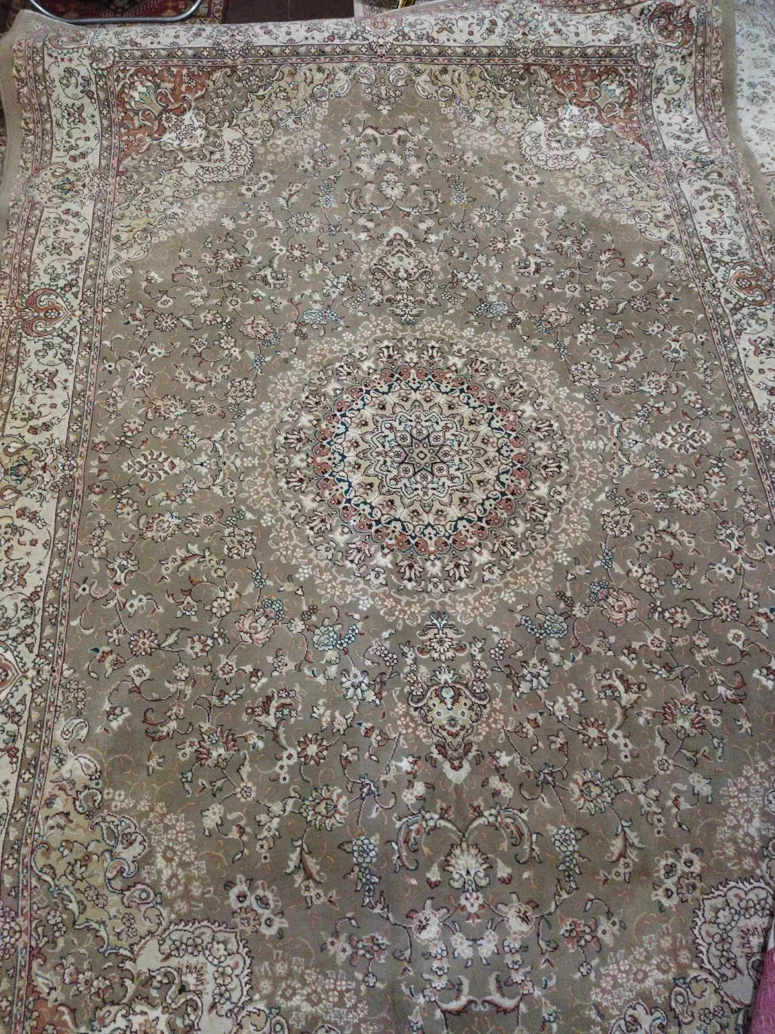 دو عدد فرش ۶ متری|فرش|شیراز, کوشک میدان|دیوار