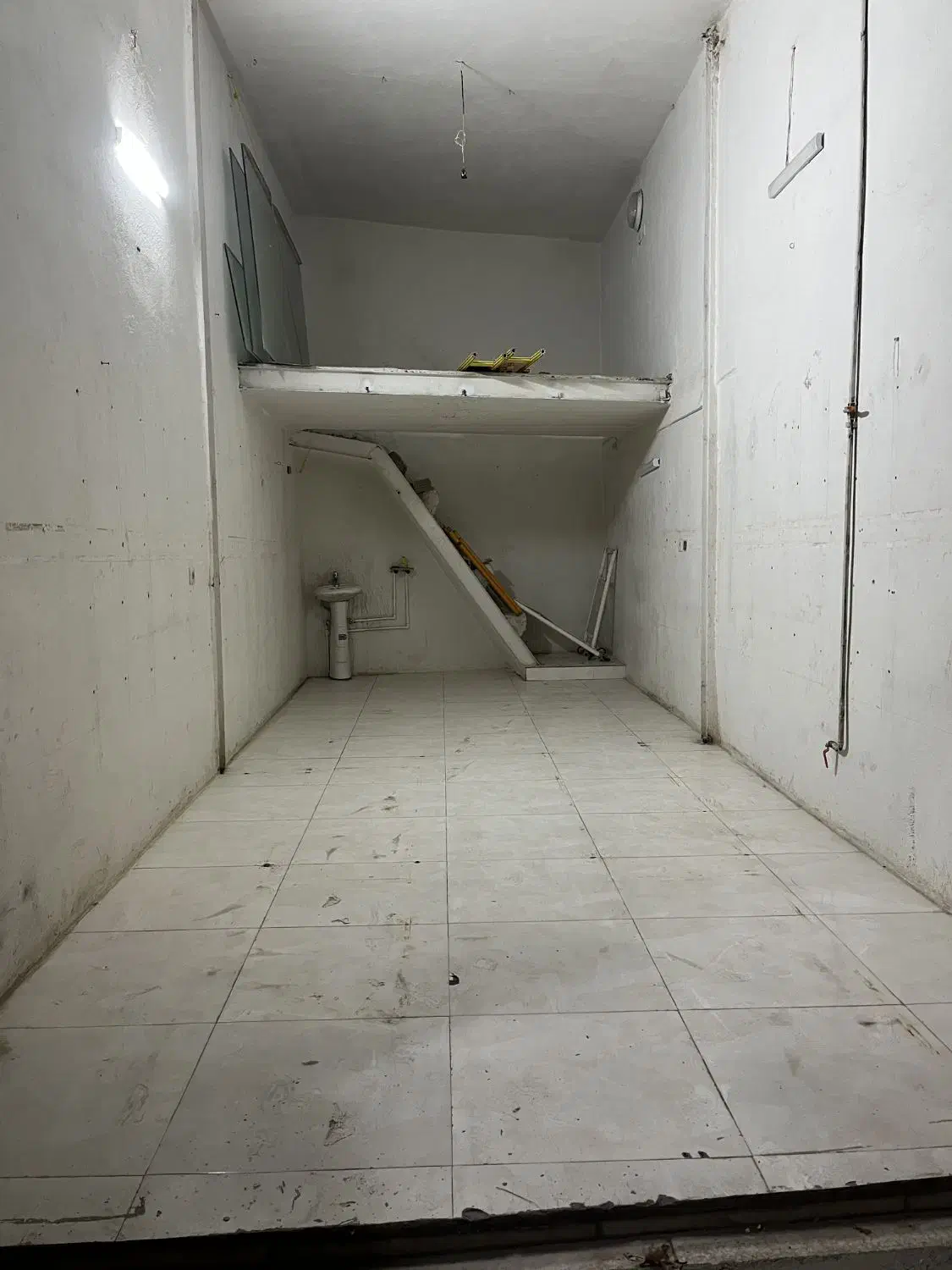 اجاره مغازه|اجارهٔ مغازه و غرفه|خرمآباد, |دیوار