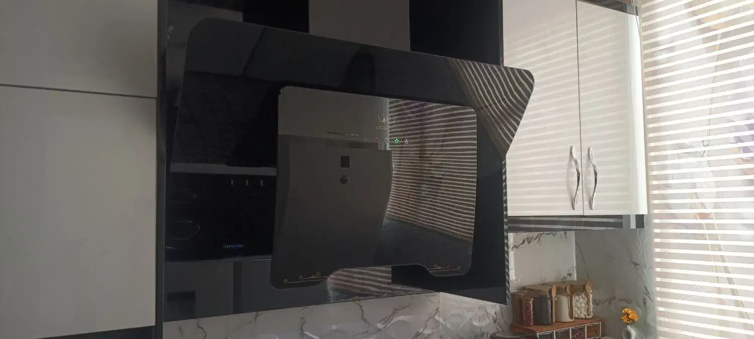 هود مشکی|هود|قم, سید معصوم|دیوار