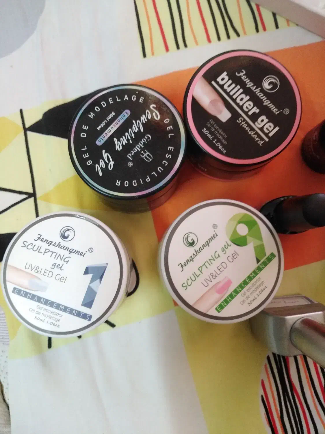 وسایل ناخن مصنوعی|آرایشی، بهداشتی، درمانی|اندیشه, اندیشه فاز ۴|دیوار