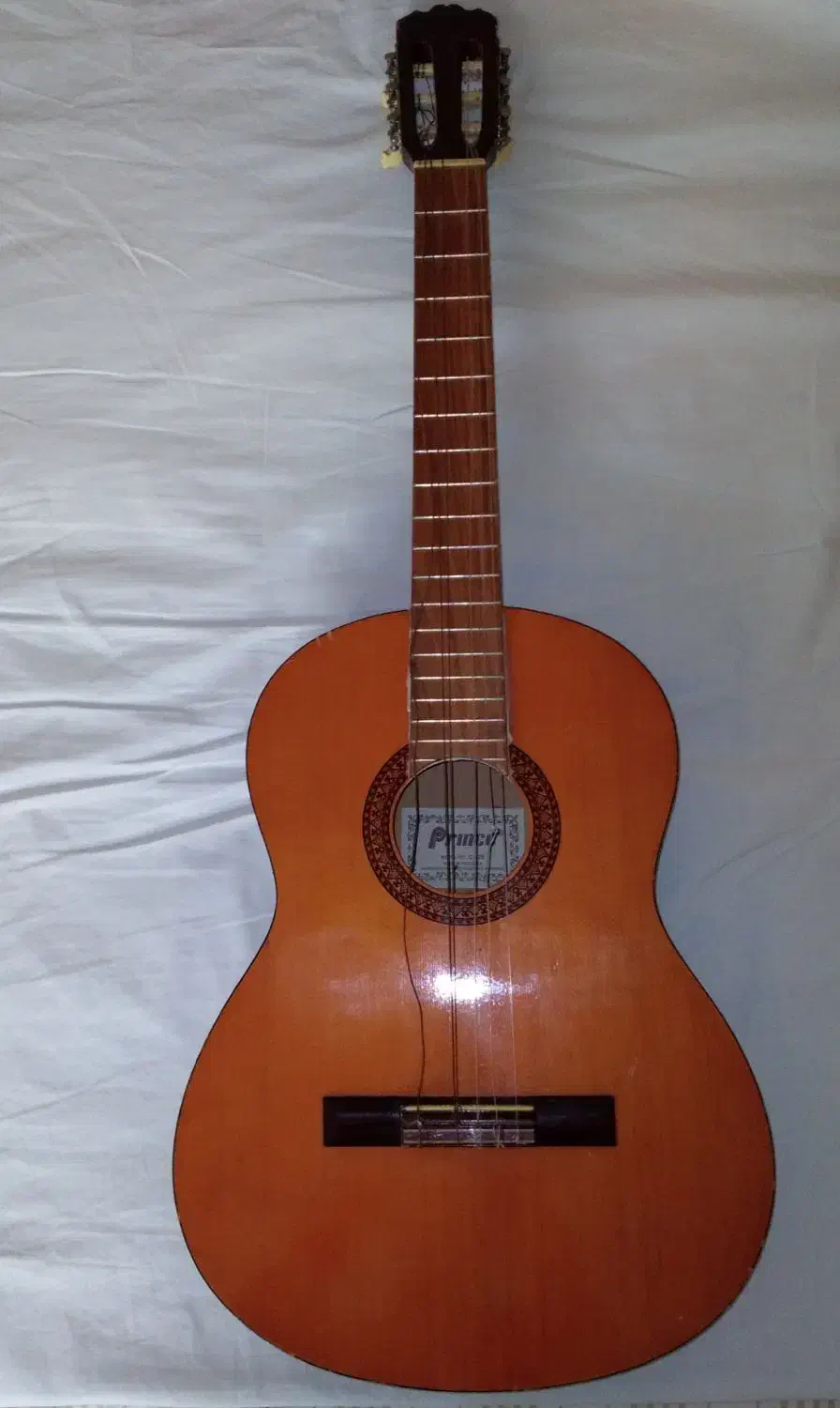 گیتار prince|گیتار، بیس، امپلیفایر|تبریز, |دیوار