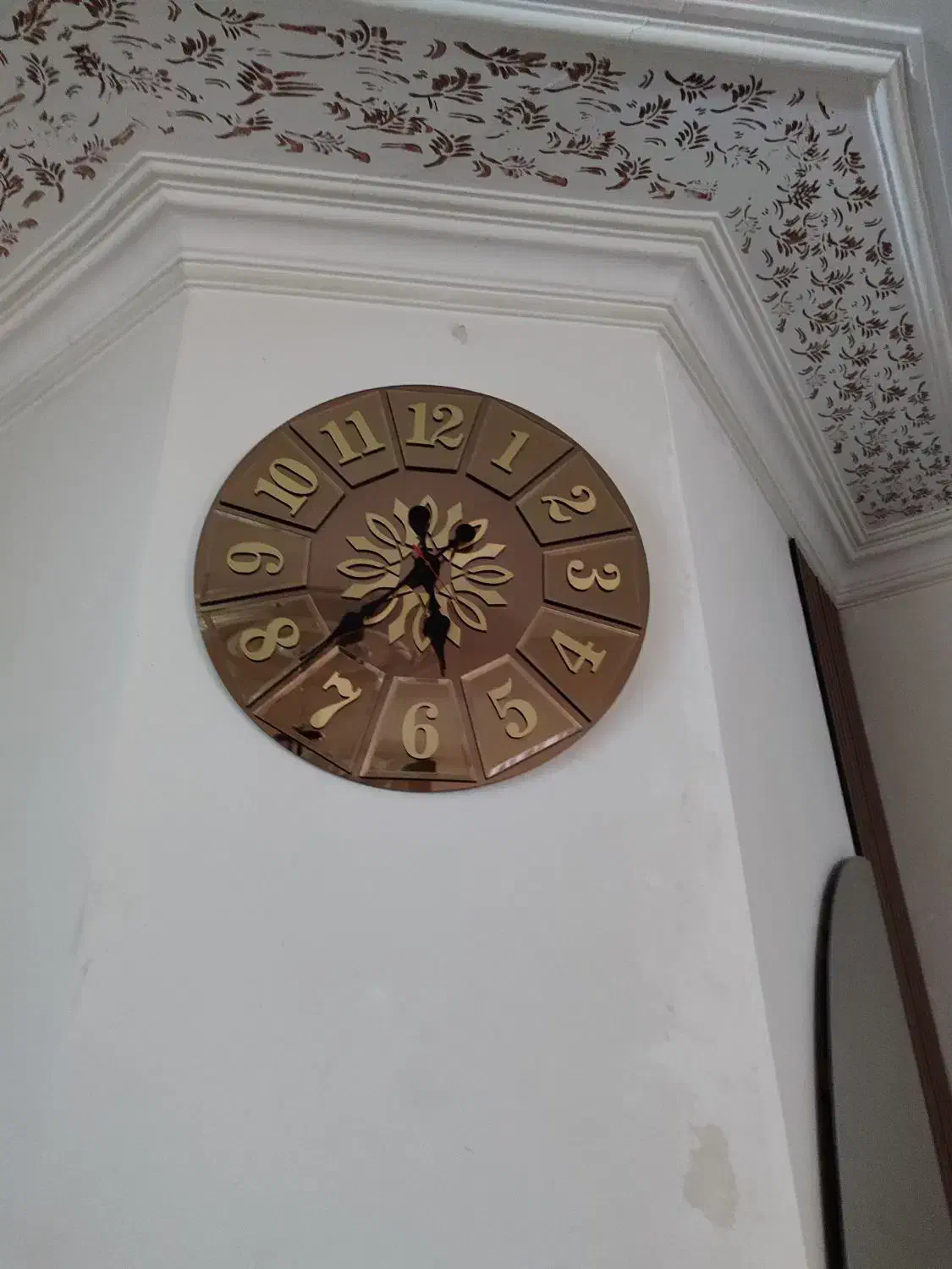 ساعت دیواری آینه ای|ساعت دیواری و تزئینی|مشهد, شهید قربانی|دیوار