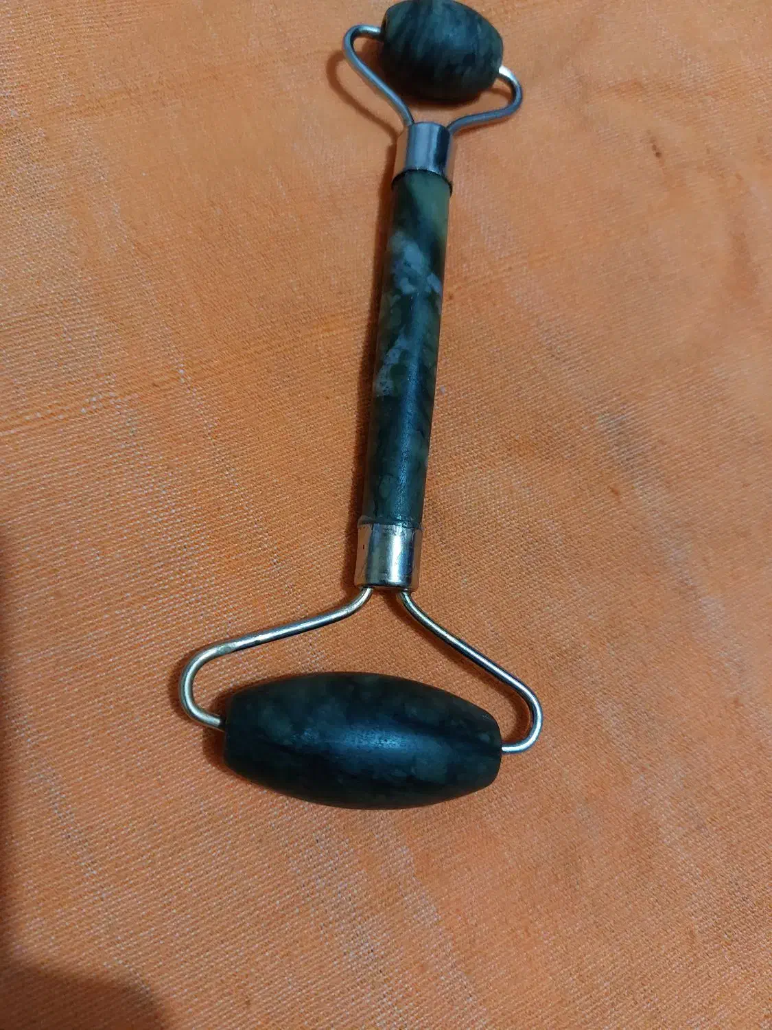 ماساژور دستی صورت مدل جیدرولر (سنگ یشم)|آرایشی، بهداشتی، درمانی|آزادشهر, |دیوار