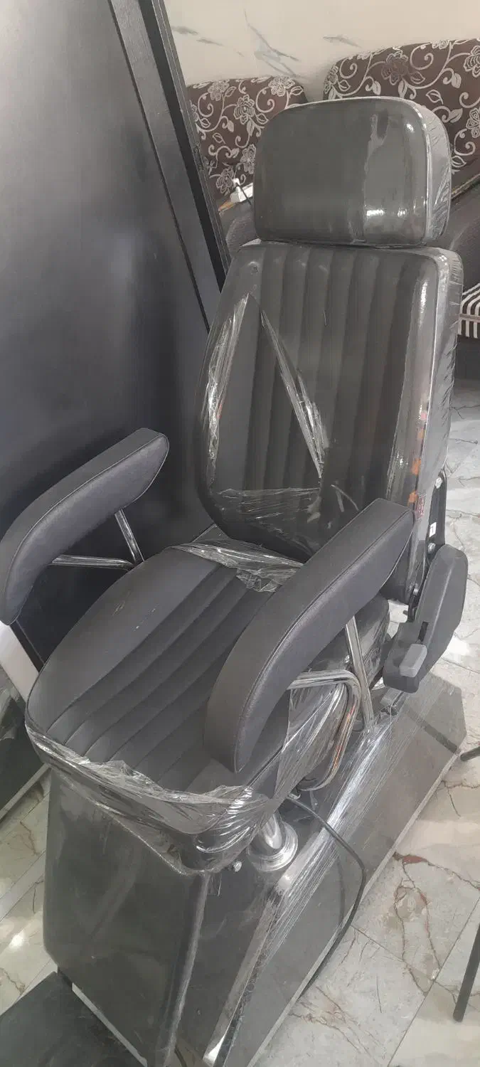 صندلی کوتاهی|آرایشگاه و سالنهای زیبایی|رباطکریم, نصیرشهر|دیوار