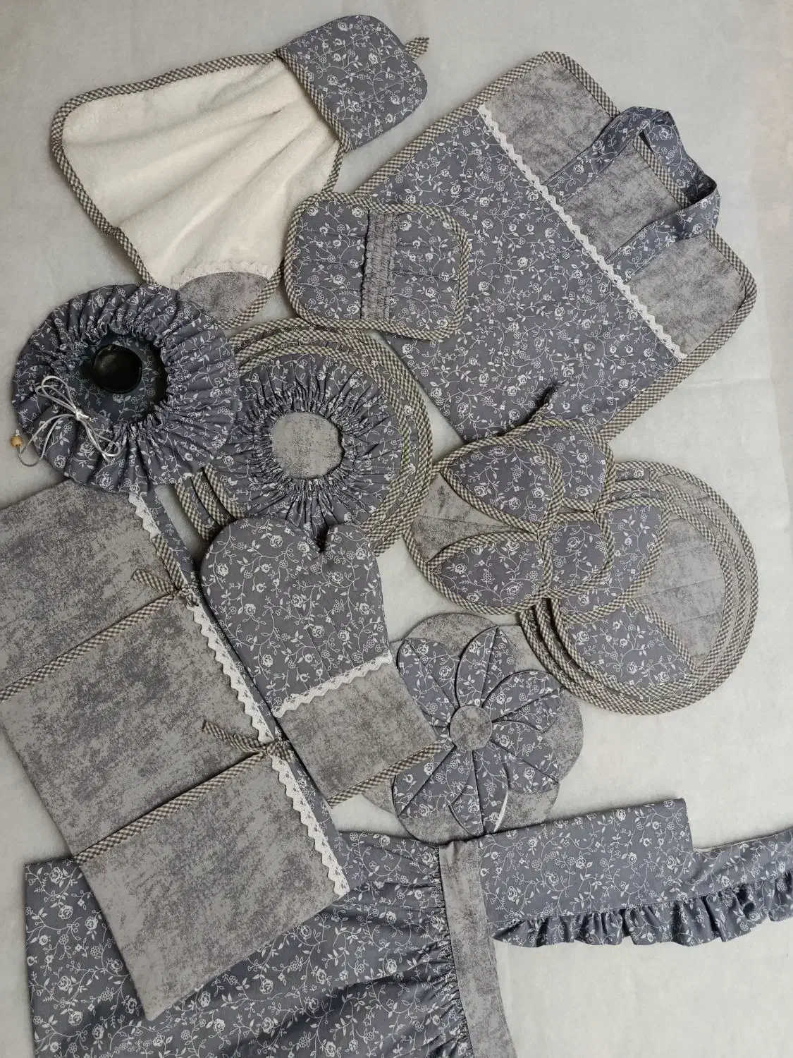 سرویس آشپزخانه شیک|سفره، حوله، دستمال آشپزخانه|شهرکرد, |دیوار