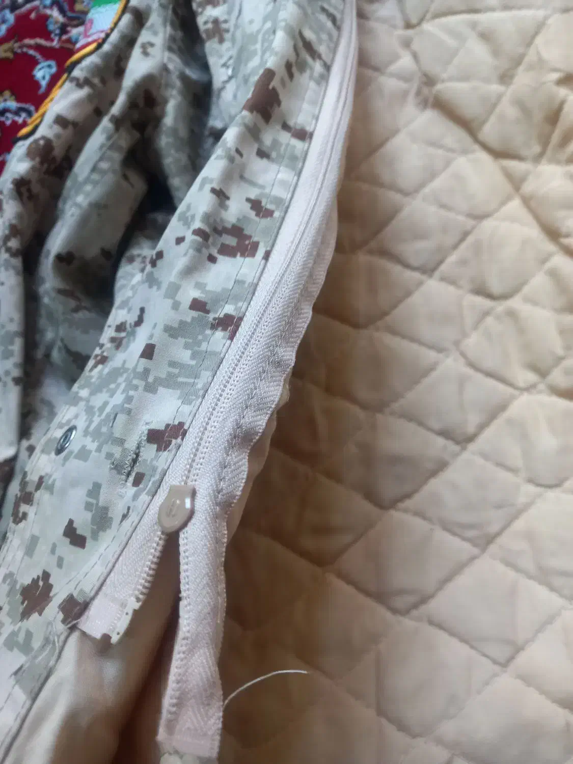 اور کت|لباس|بروجرد, |دیوار