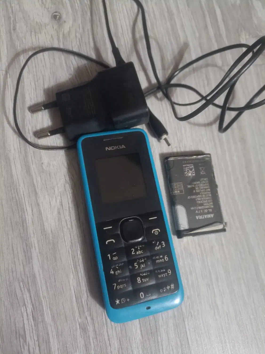 چند عدد گوشی سالم و نیاز ب تعمیر شارژر|موبایل|اصفهان, گرکان|دیوار