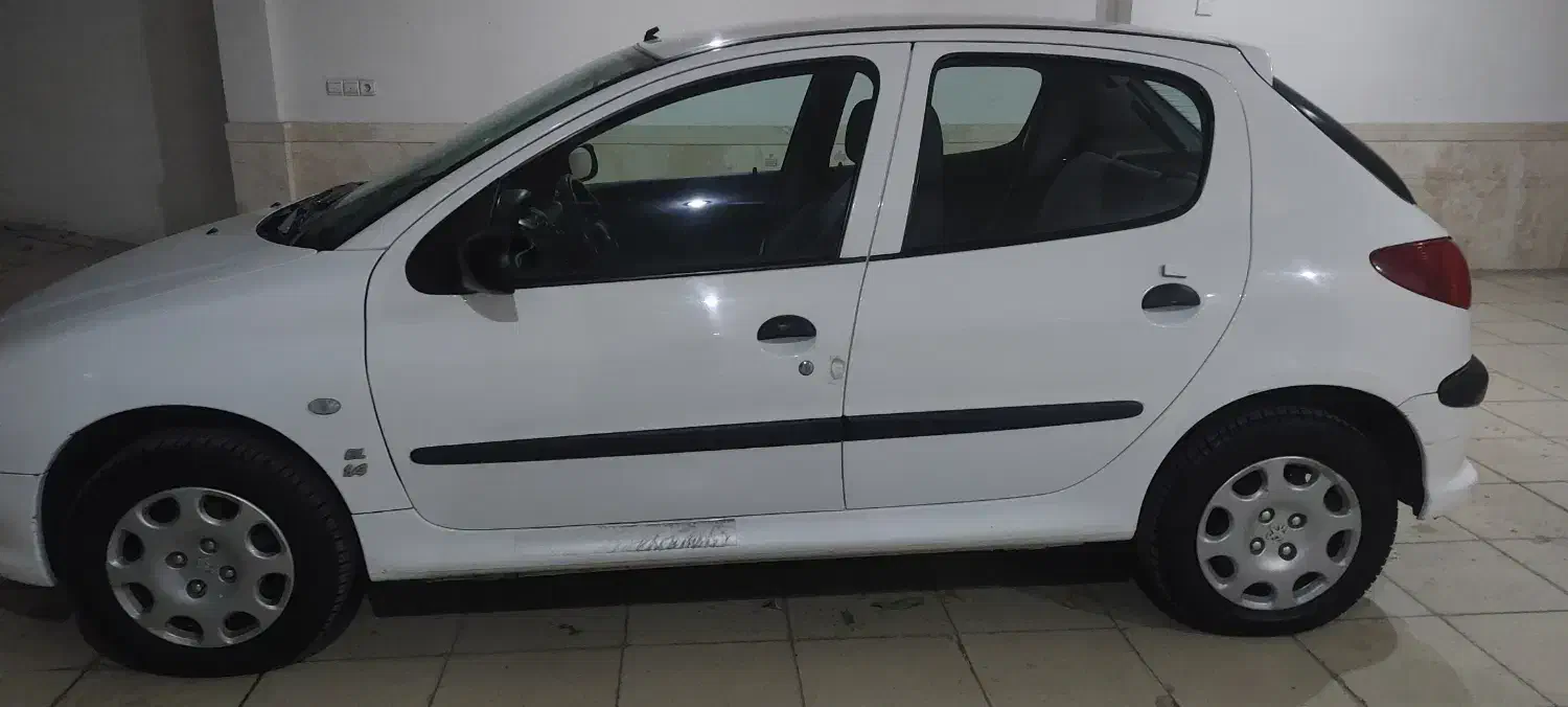 ۲۰۶ تیپ۲سفید مدل۹۹|خودرو سواری و وانت|مشهد, نیروی هوایی|دیوار