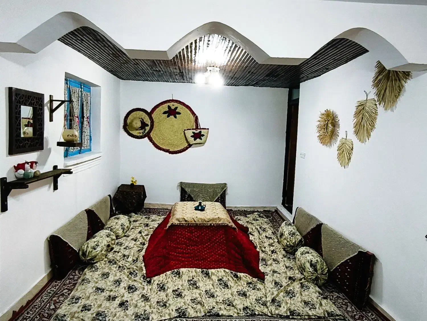 خونه باغ سنتی(با صبحانه)|اجارهٔ کوتاهمدت ویلا و باغ|کوچصفهان, |دیوار