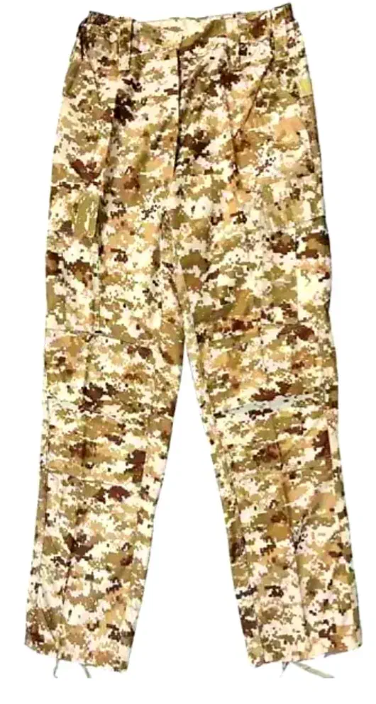 لباس سربازی یا بسیج|لباس|شاهین‌شهر, خانه کارگر|دیوار