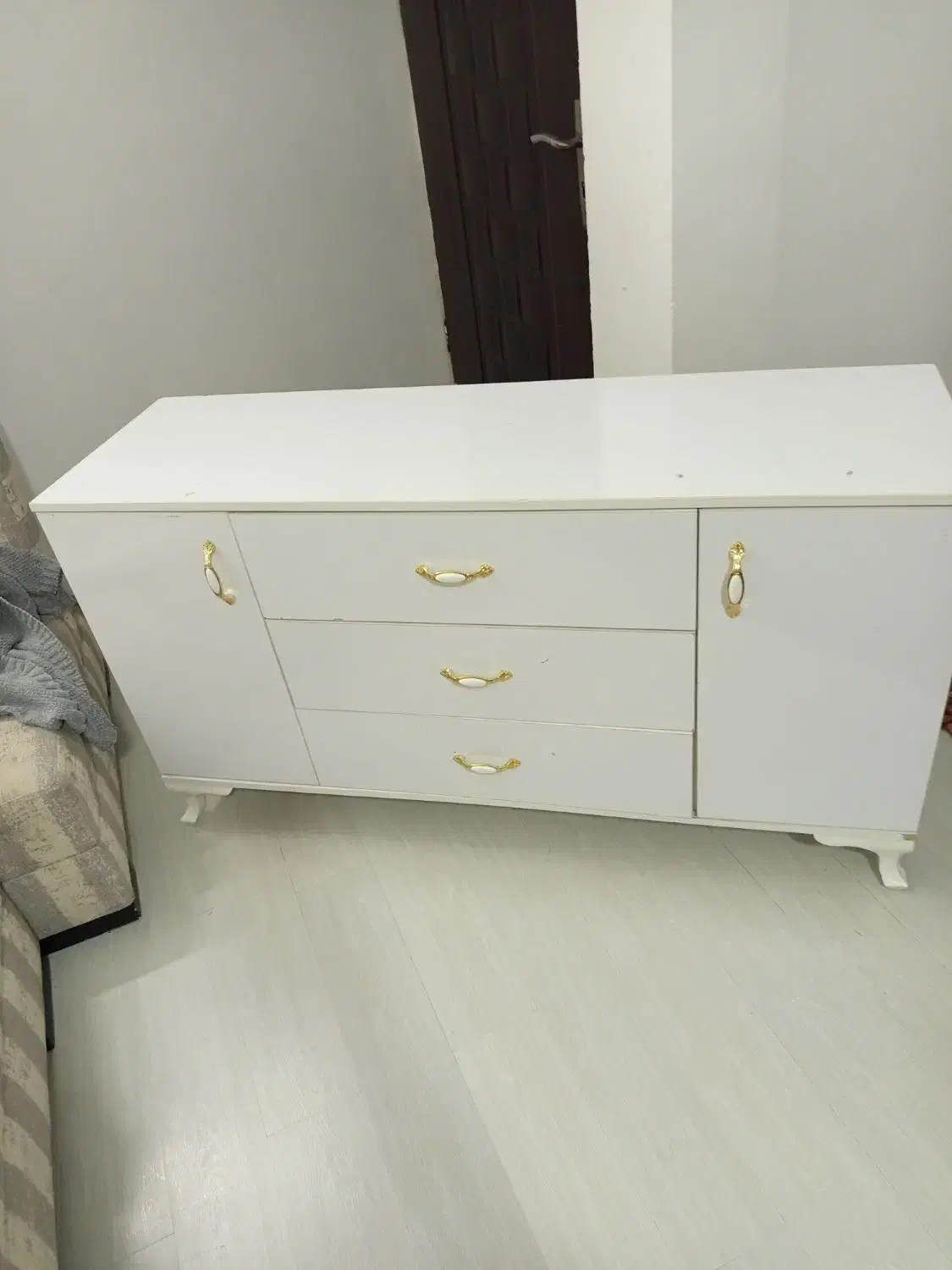 کنسول و آینه|مبلمان خانگی و میز عسلی|مشهد, چهارچشمه|دیوار