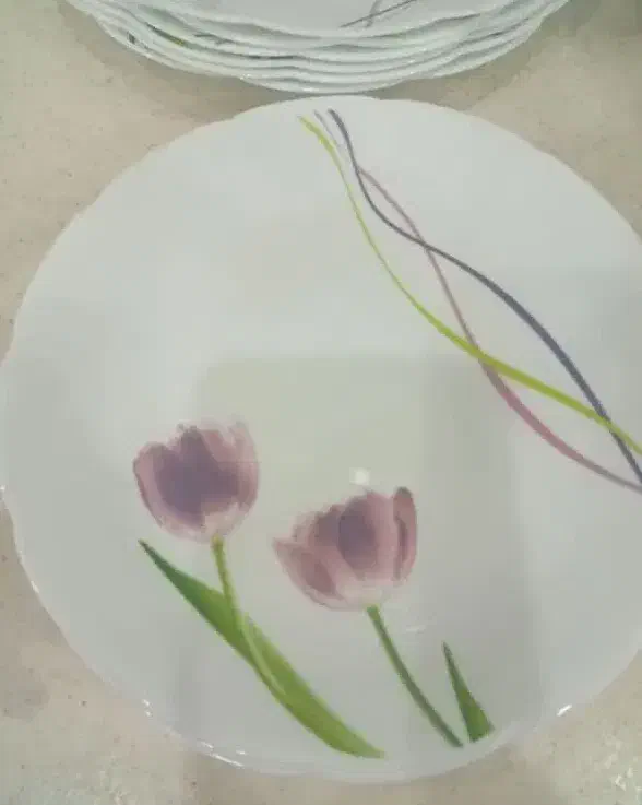 فروشی|ظروف سرو و پذیرایی|اصفهان, مهرآباد|دیوار