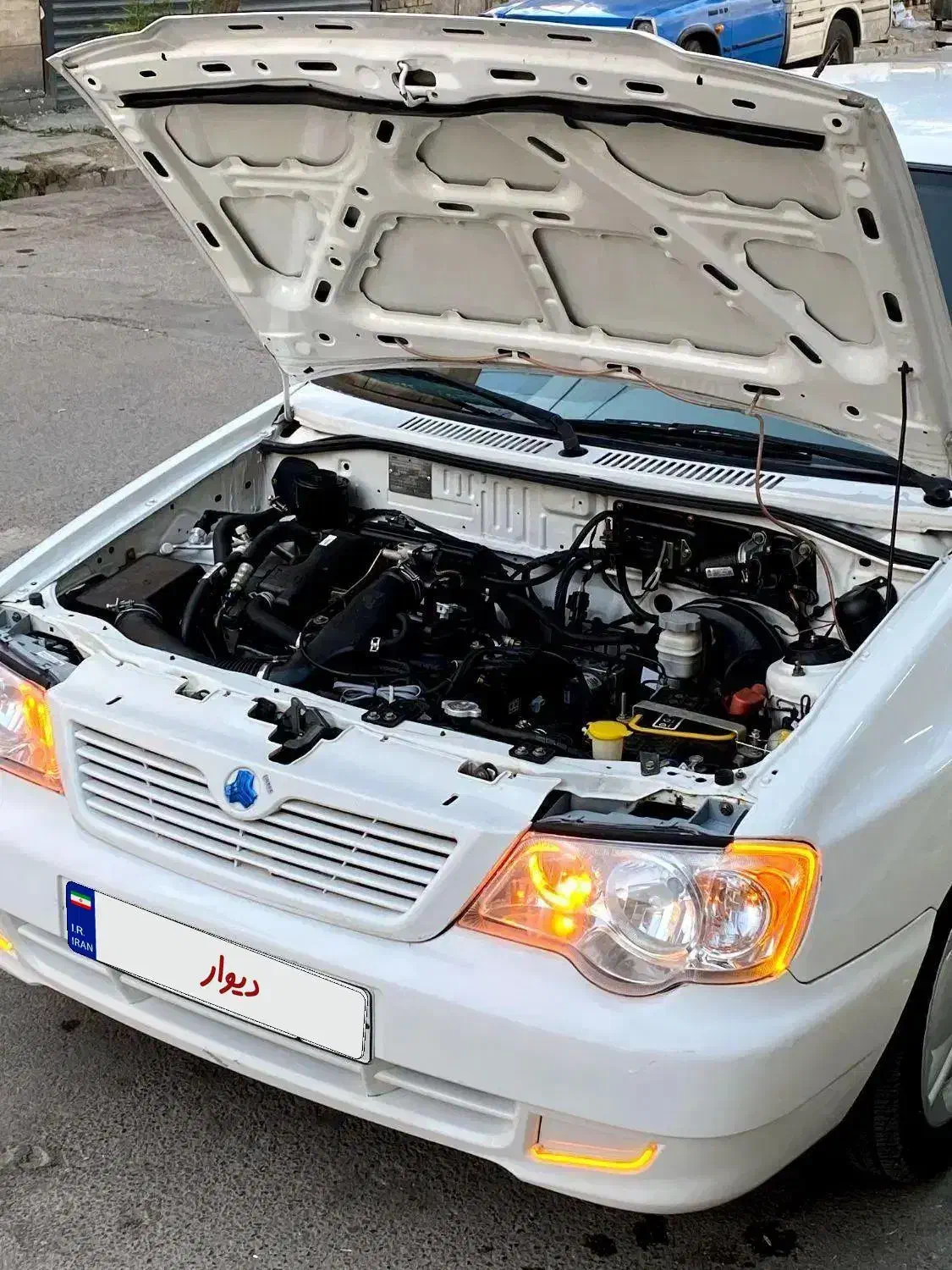 ۱۱۱ مدل ۹۷ در حد خشک|خودرو سواری و وانت|الیگودرز, |دیوار