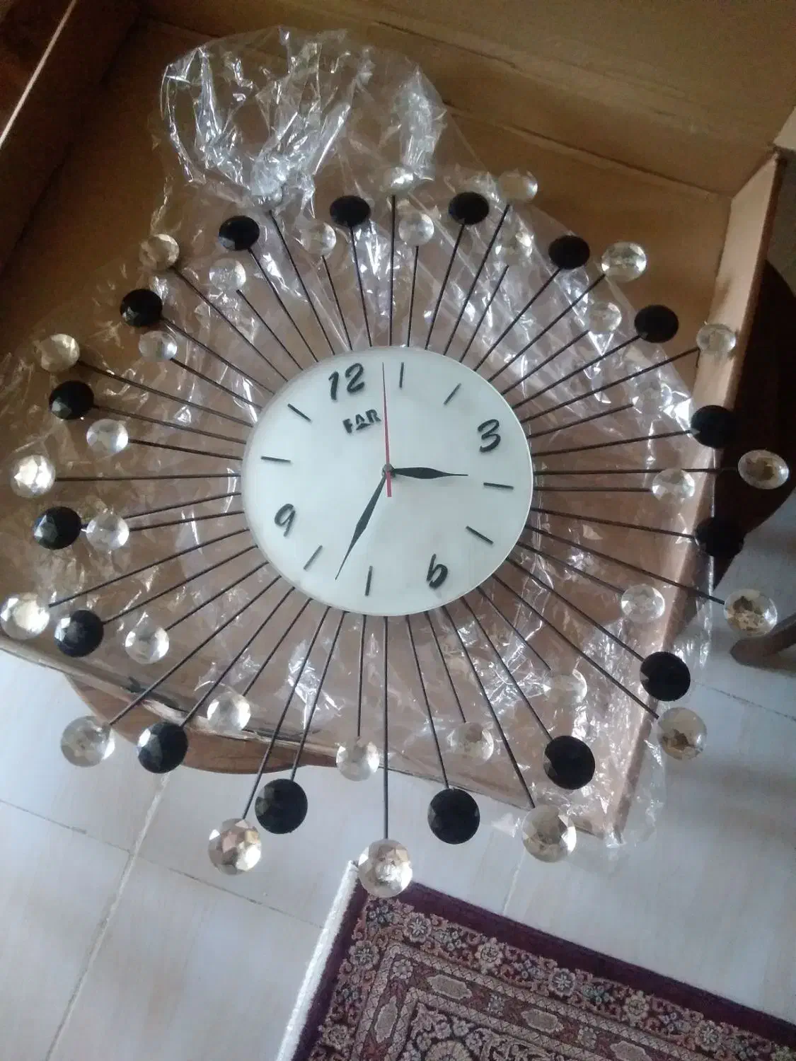 ساعت کاملا سالم|ساعت دیواری و تزئینی|رشت, لاکان|دیوار