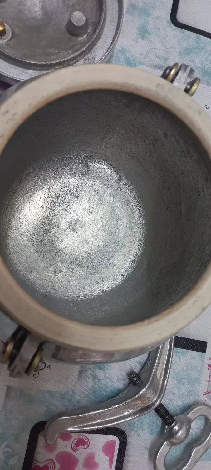 زود پز ۸ لیتری یک ودویست|ظروف پخت‌وپز|رشت, باهنر|دیوار