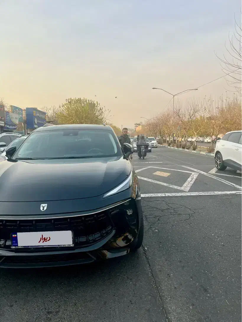 فروش لاماری مشکی ۱۴۰۱/بسیار تمیز|خودرو سواری و وانت|تهران, ونک|دیوار