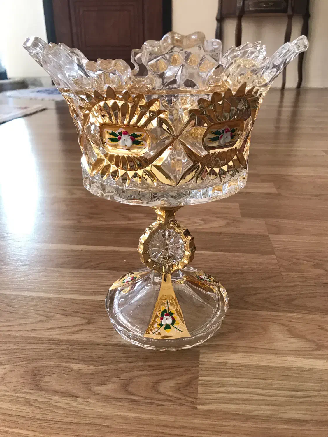 ظرف آجیل طلاکوب خارجی پایه دار|ظروف سرو و پذیرایی|تبریز, |دیوار