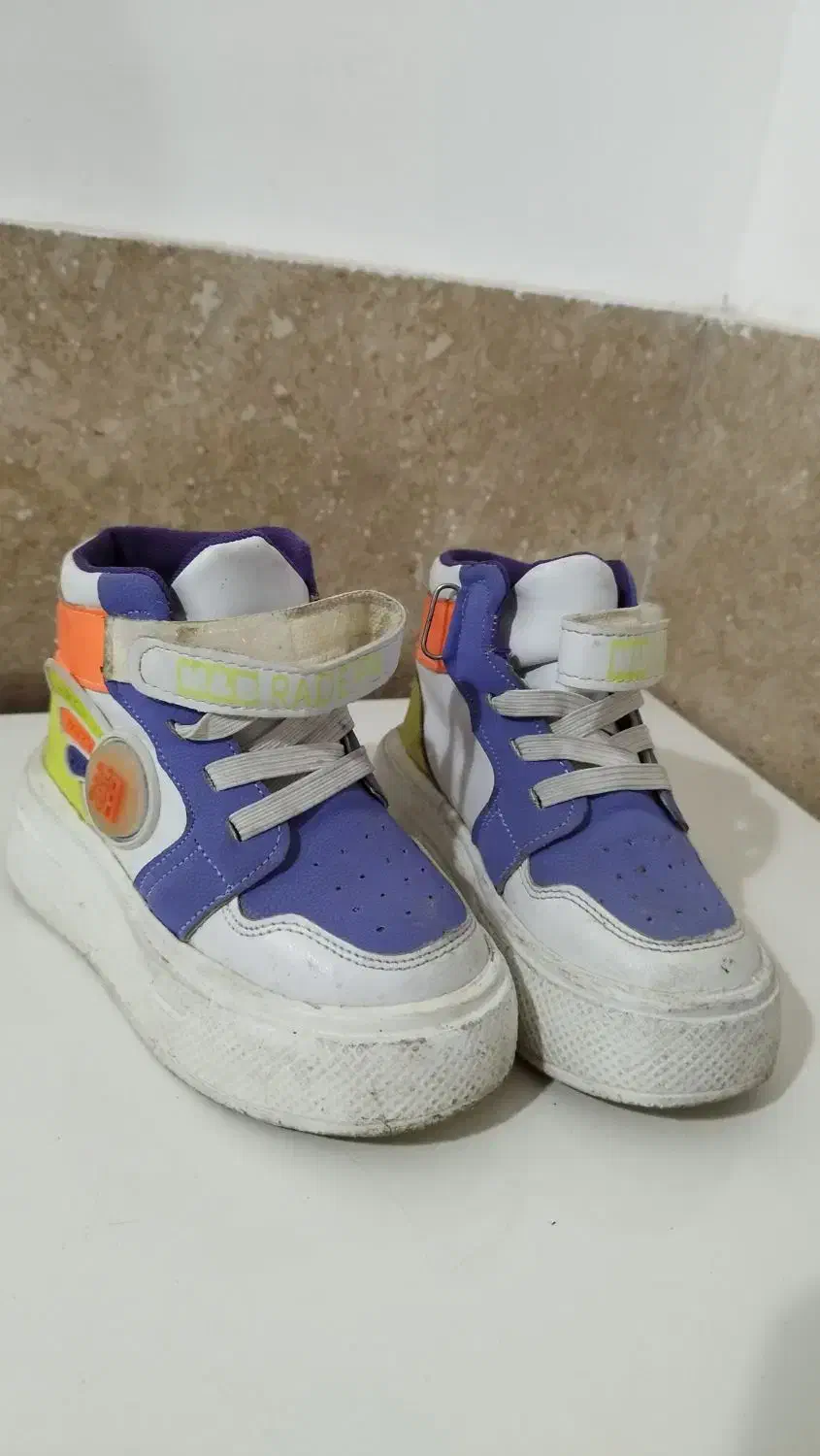 کفش بچگانه|کفش و لباس بچه|ساری, |دیوار