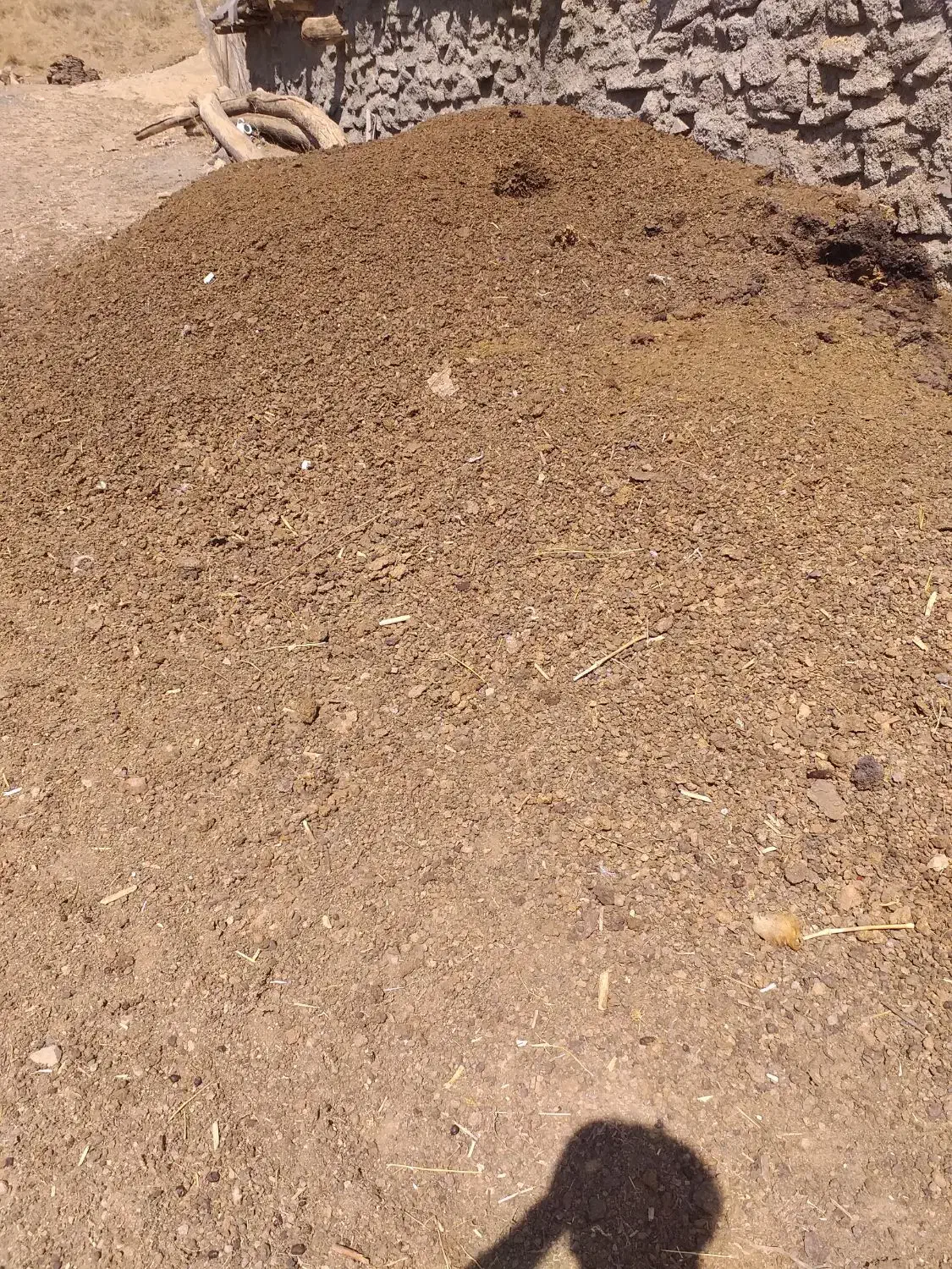 کود حیوانی خشک|خدمات باغبانی و درختکاری|سنندج, |دیوار