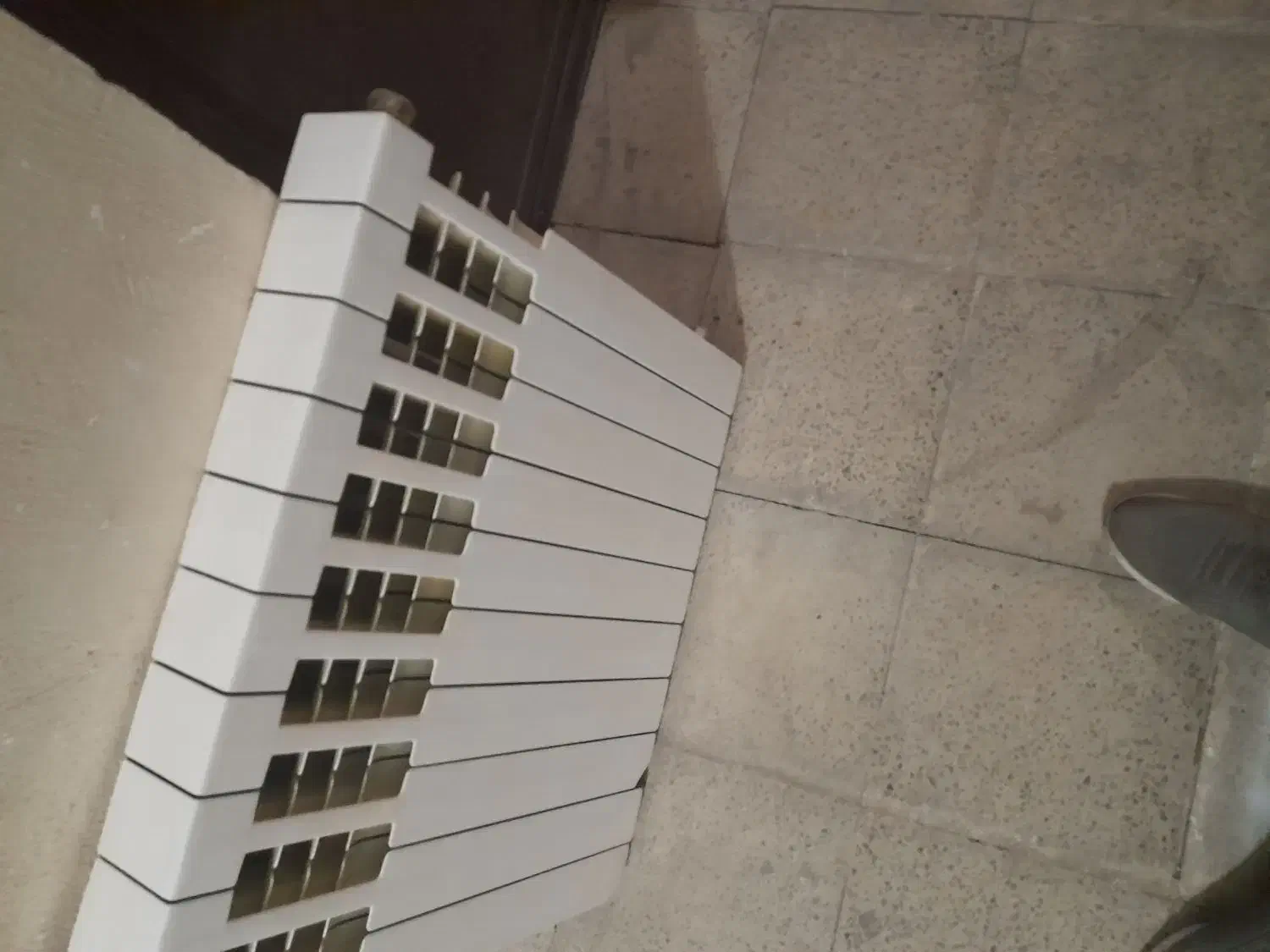 رادیات پگیج ۹ پره نو ورق کلفت قدیمی|آبگرمکن، پکیج، شوفاژ|هشتگرد, شهرک مهستان ۱|دیوار