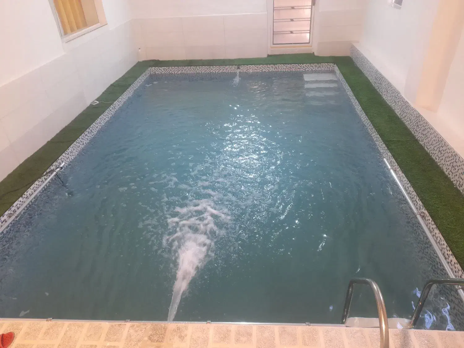 اجاره باغ ویلا با استخر ابگرم|اجارهٔ کوتاه‌مدت ویلا و باغ|ارژن, |دیوار