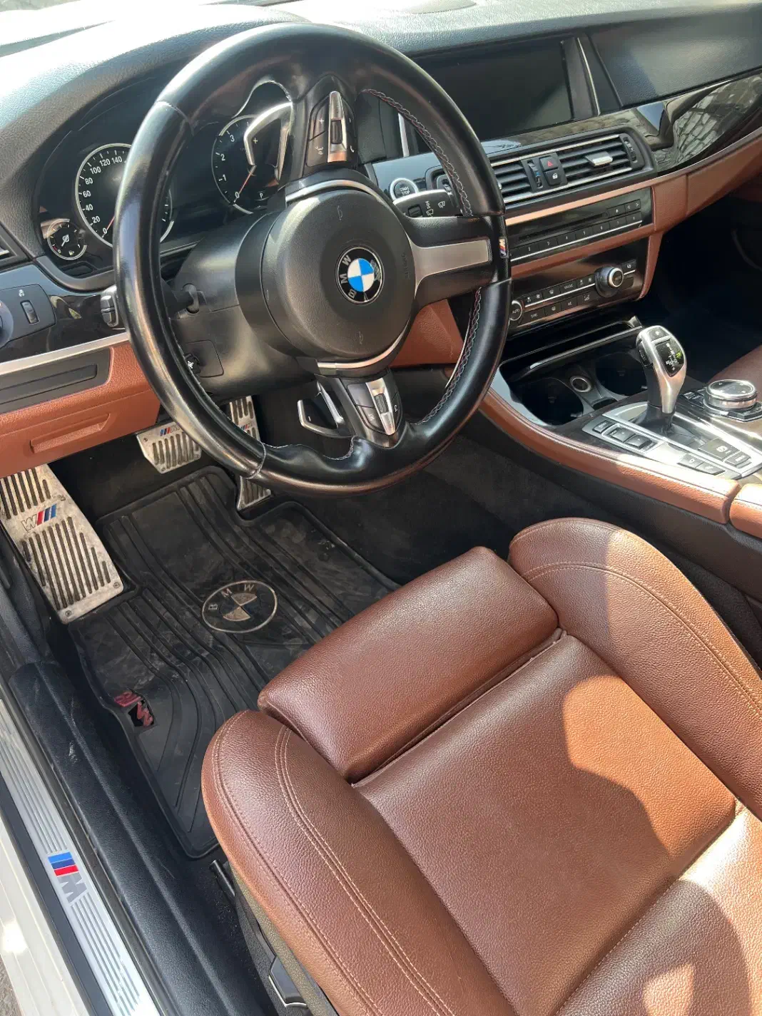 بی ام و 528 2014 تک کلید|خودرو سواری و وانت|تهران, فرمانیه|دیوار