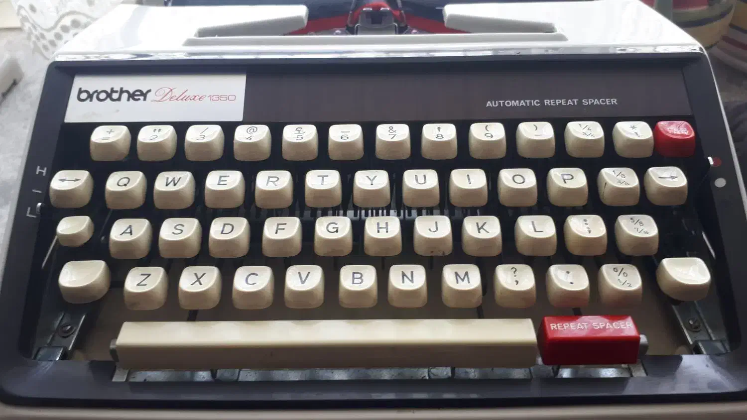 ماشین تایپ عتیقه|کلکسیون اشیاء عتیقه|تهران, افسریه شمالی|دیوار