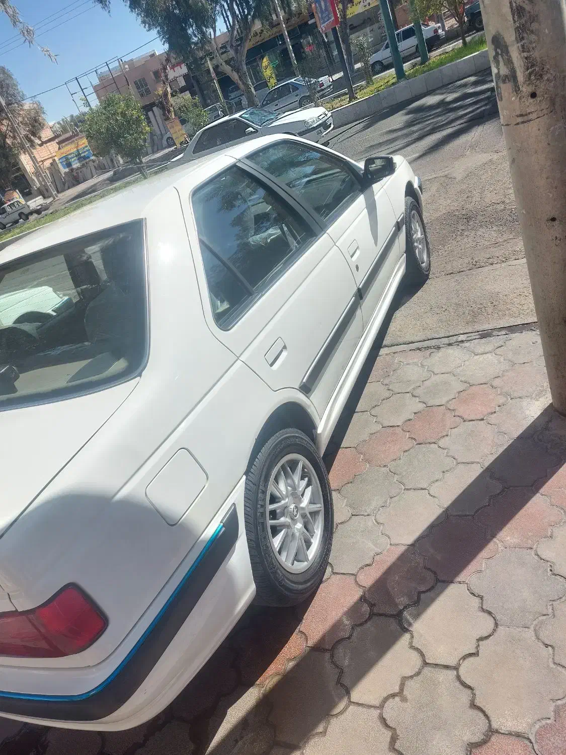 پارس1401|خودرو سواری و وانت|بم, |دیوار