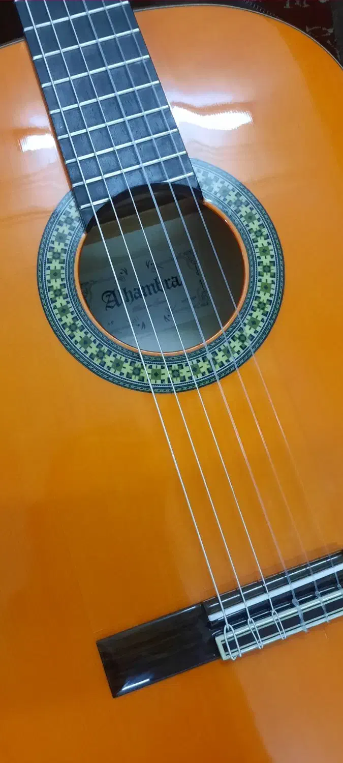 گیتار الحمرا 4f Alhambra|گیتار، بیس، امپلیفایر|کاشان, دانش|دیوار