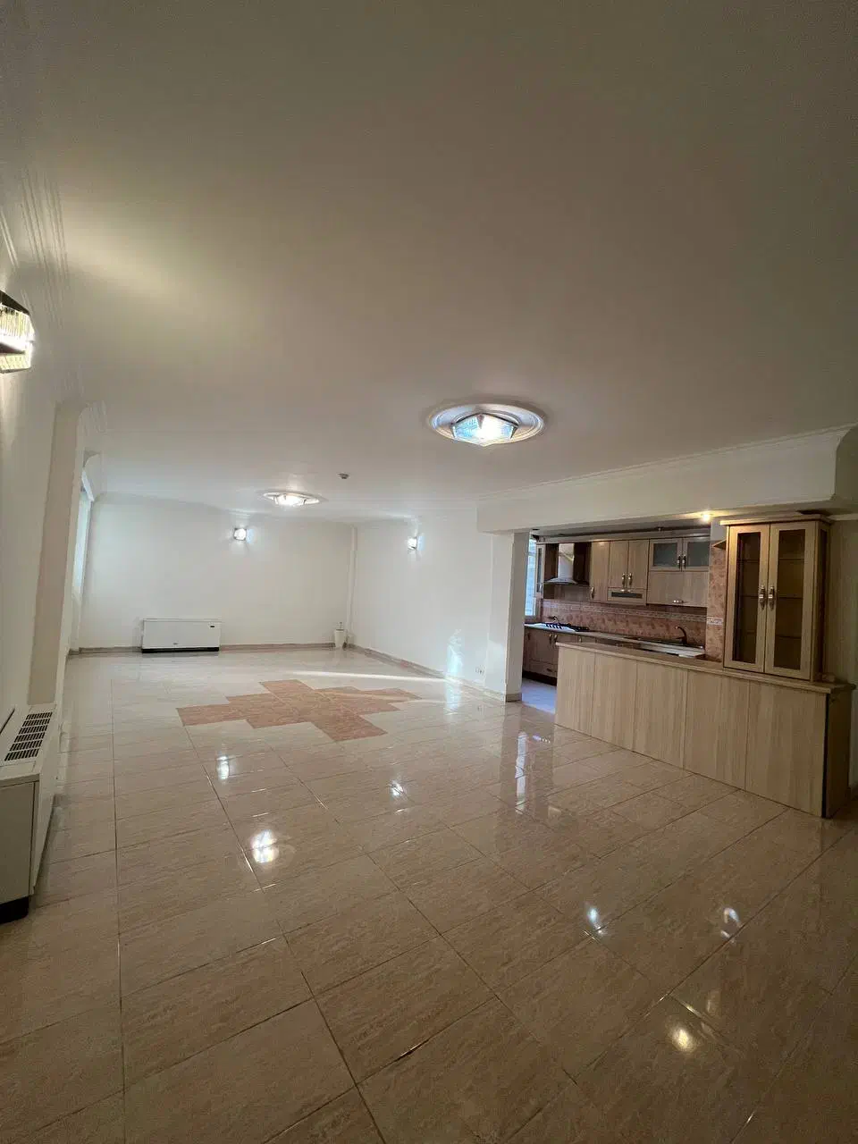 100 متر دو خوابه توانیر