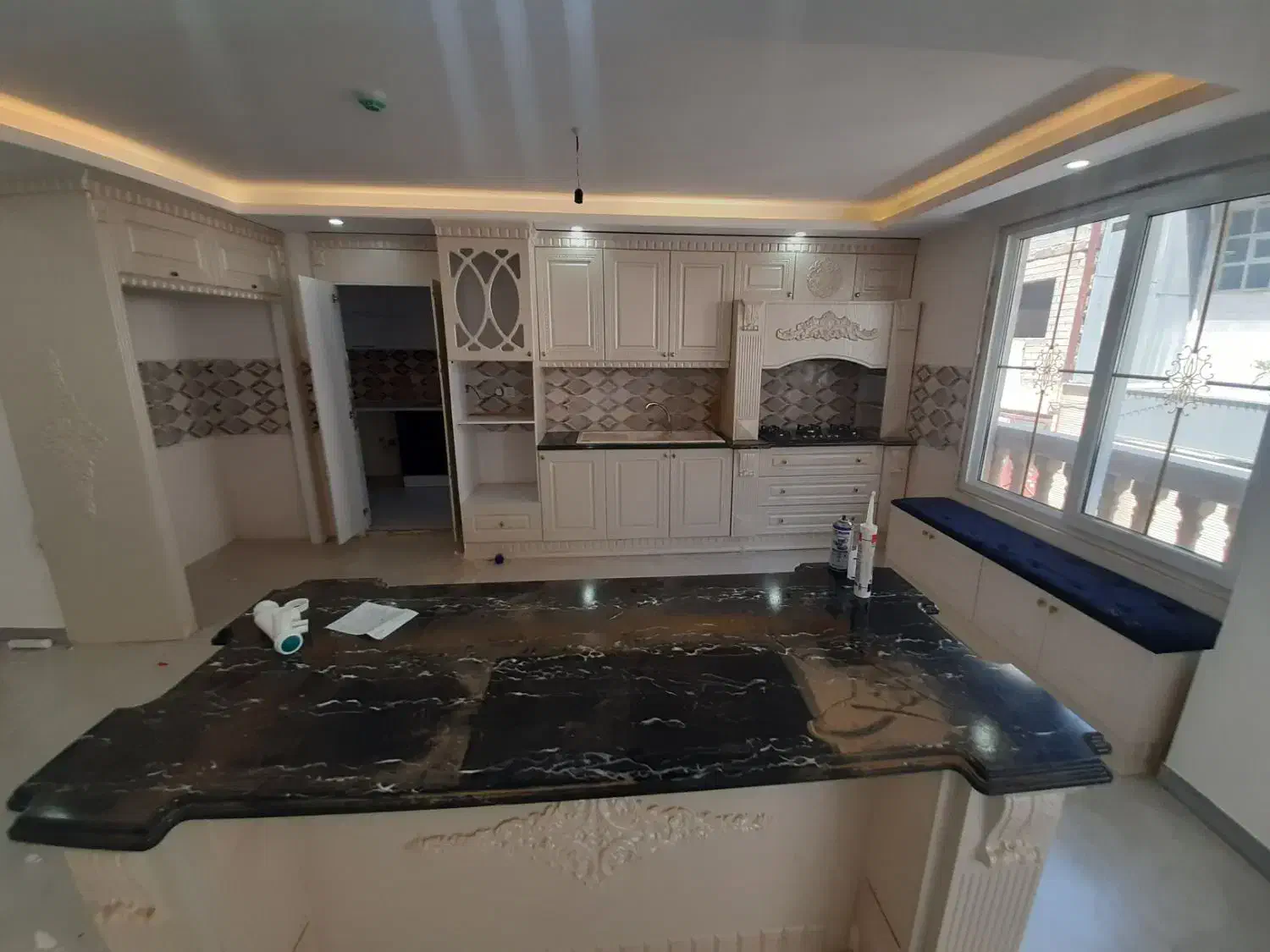 فروش ۱۸۶ متر / تک واحد / مابین (فلکه گاز و نامجو)|فروش آپارتمان|رشت, نامجو|دیوار