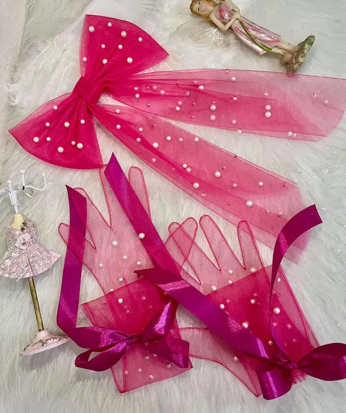 لباس مجلسی|لباس|رشت, کوی مهر|دیوار