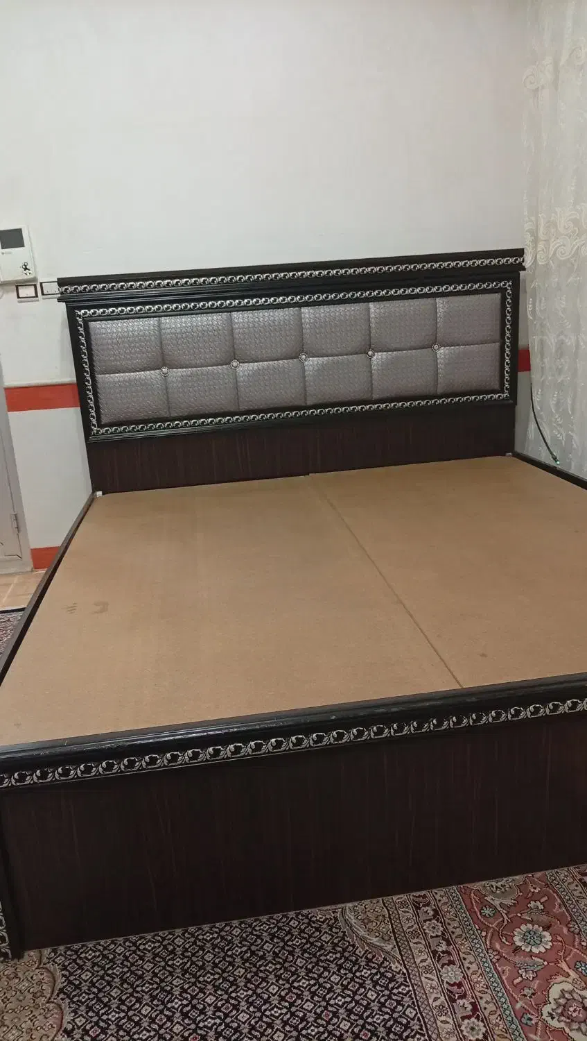 تخت خواب دو نفره|تخت و سرویس خواب|مرند, |دیوار
