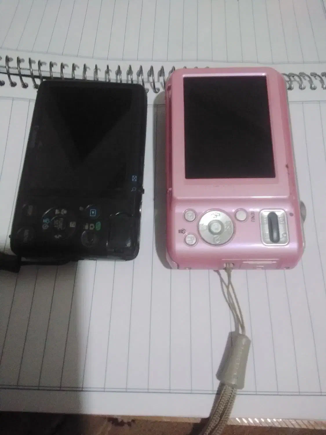 سلام دوتا دوربین سالم در حد نو قدیمی بدونه ایراد|دوربین عکاسی و فیلمبرداری|تهران, نعمتآباد|دیوار