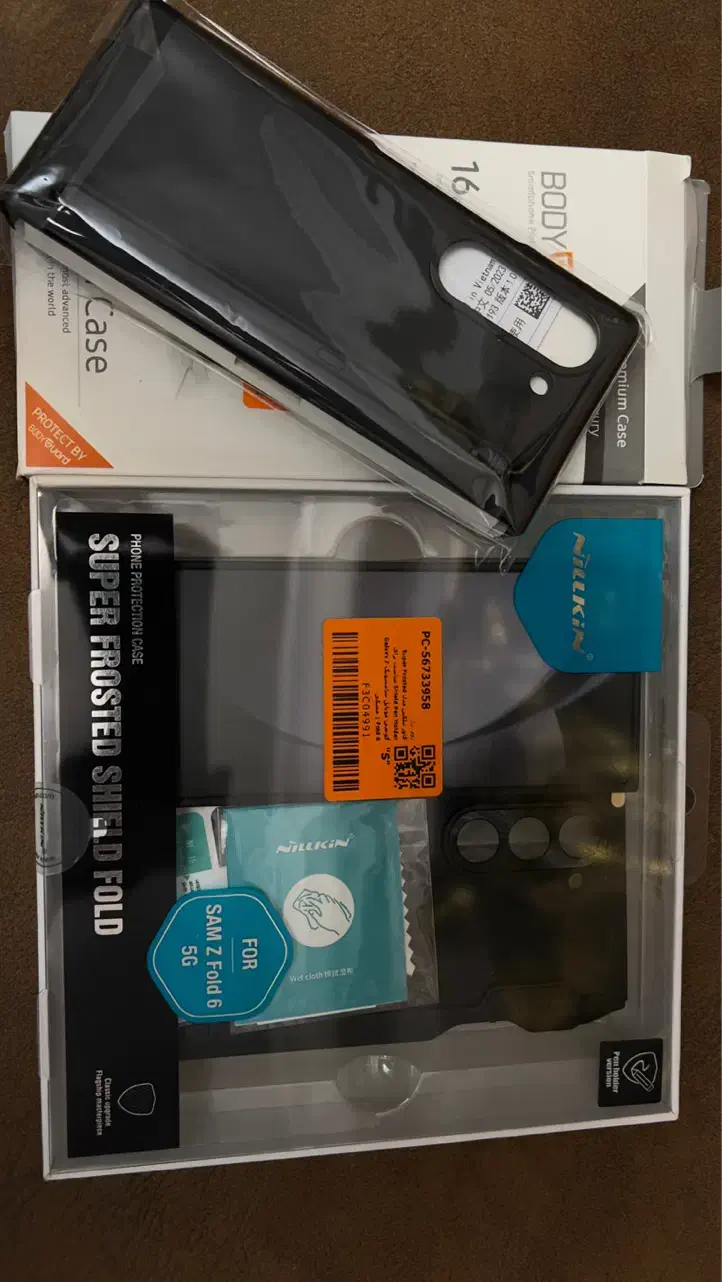 گارد galaxy z fold6|لوازم جانبی موبایل و تبلت|اصفهان, سپاهان‌شهر|دیوار