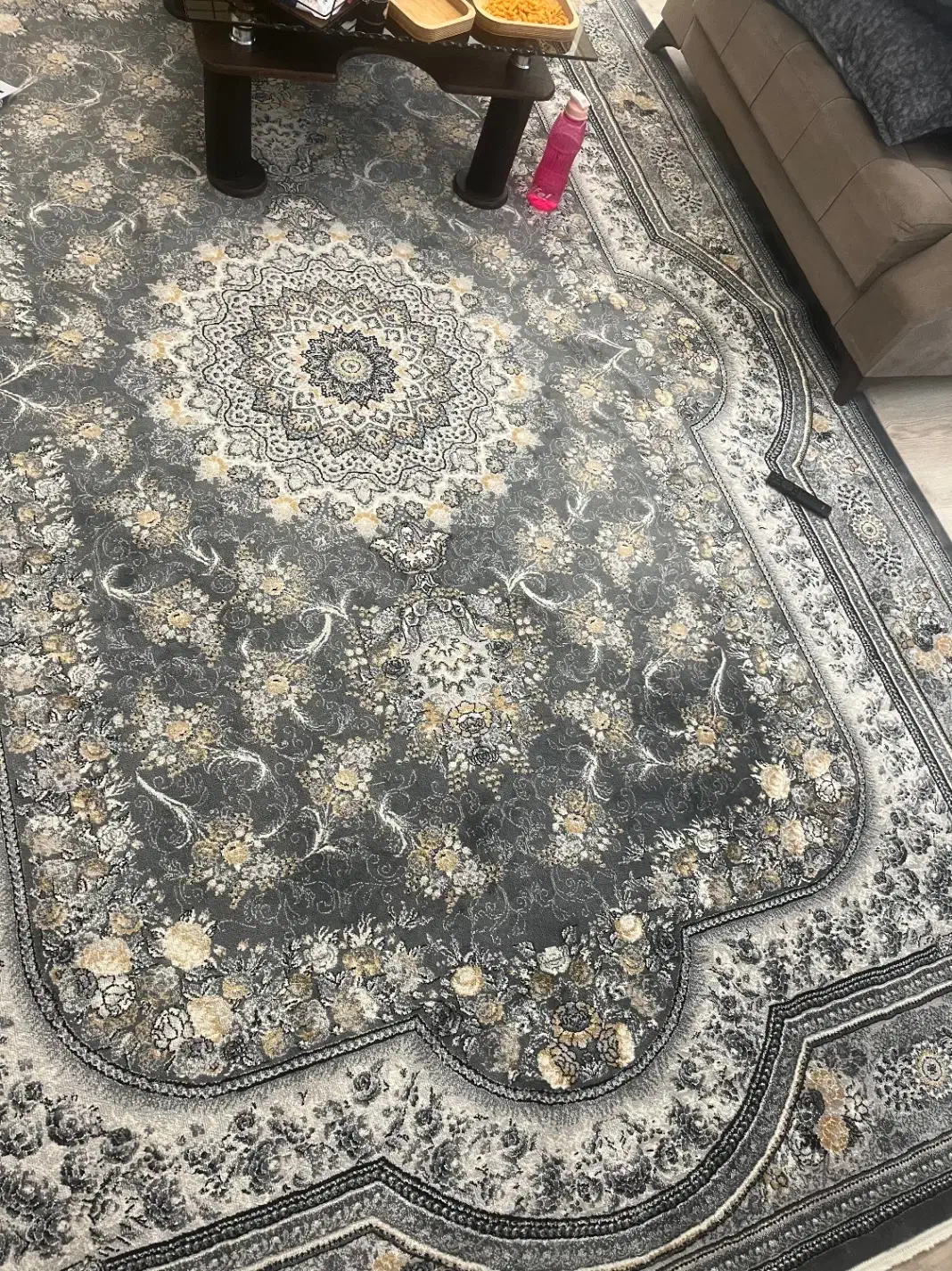 یک تخته فرش نو نو|فرش|شیراز, تلخ داش|دیوار