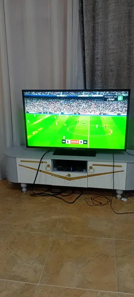 ال ای دی ۵۰ اینچ مارک فلیپس|تلویزیون و پروژکتور|آبادان, |دیوار