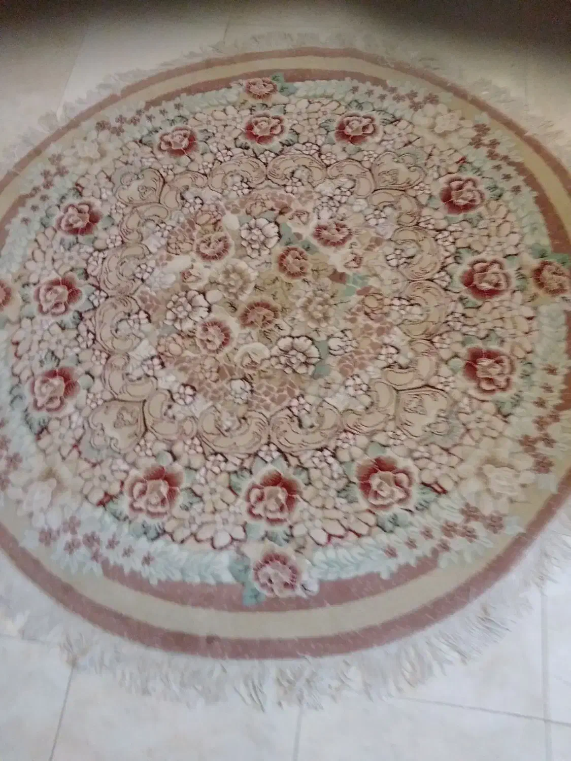 فرش قالیچه گرد گل برجسته|فرش|تهران, گرگان|دیوار