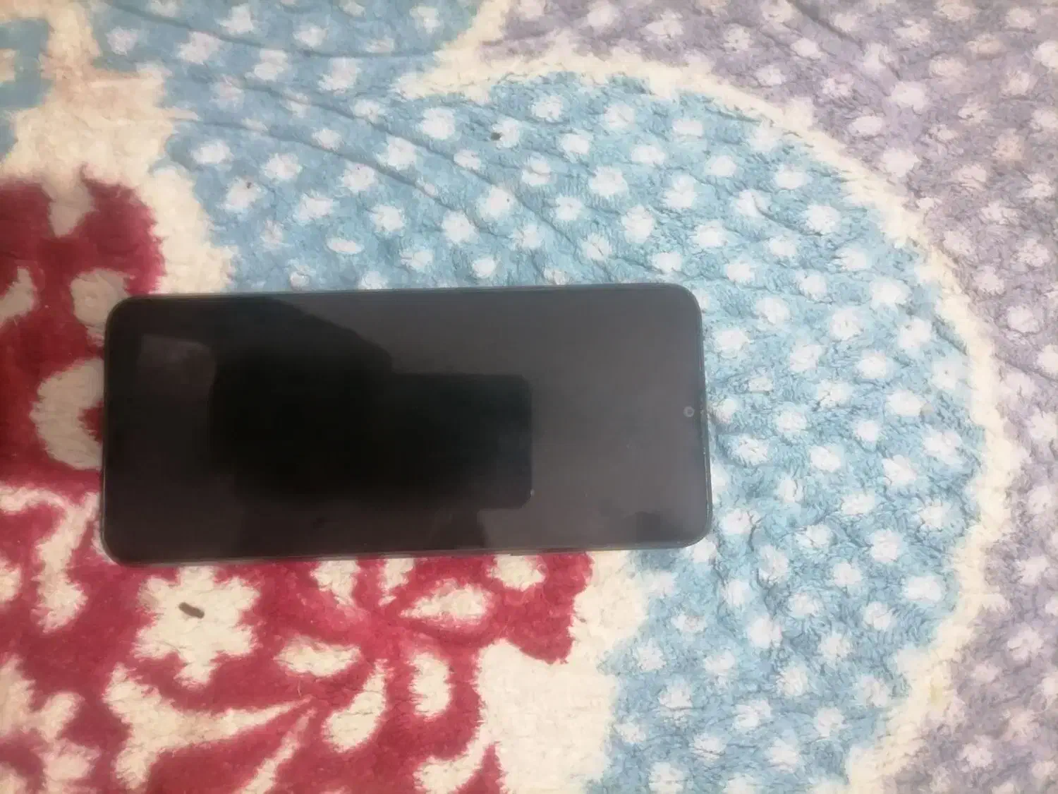 گوشی|موبایل|اسیر, |دیوار