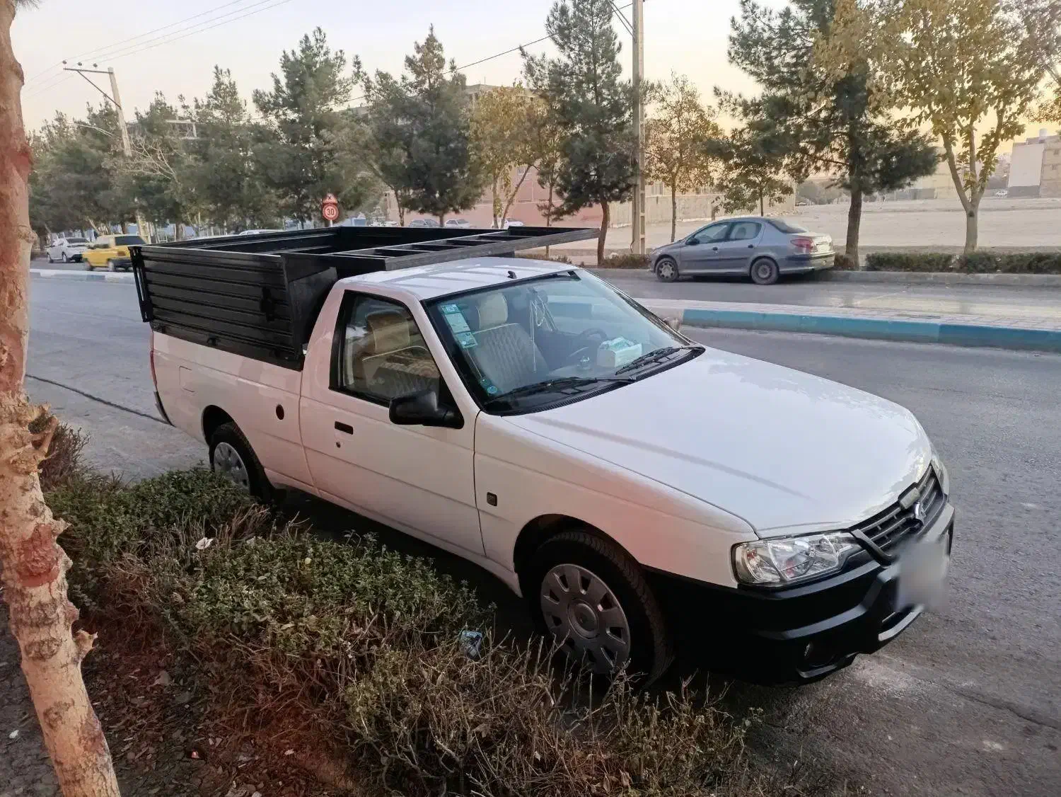 فروش خودروی اریسان ۲ مدل ۴۰۴دوگانه فابریک|خودرو سواری و وانت|اصفهان, گرکان|دیوار