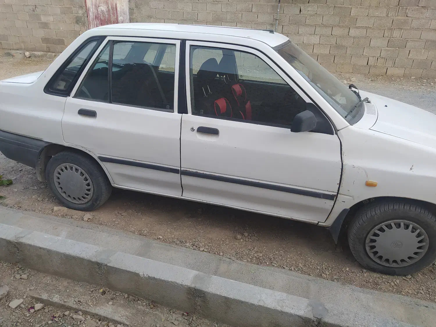 فروش ماشین پراید مدل ۸۷. قیمت ۲۲۰۰۰۰۰۰۰.تخفیف جزئ|خودرو سواری و وانت|بوانات, |دیوار